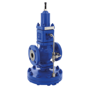 Un détendeur vapeur industriel de couleur bleue, avec un système de pilotage externe et des brides de connexion.